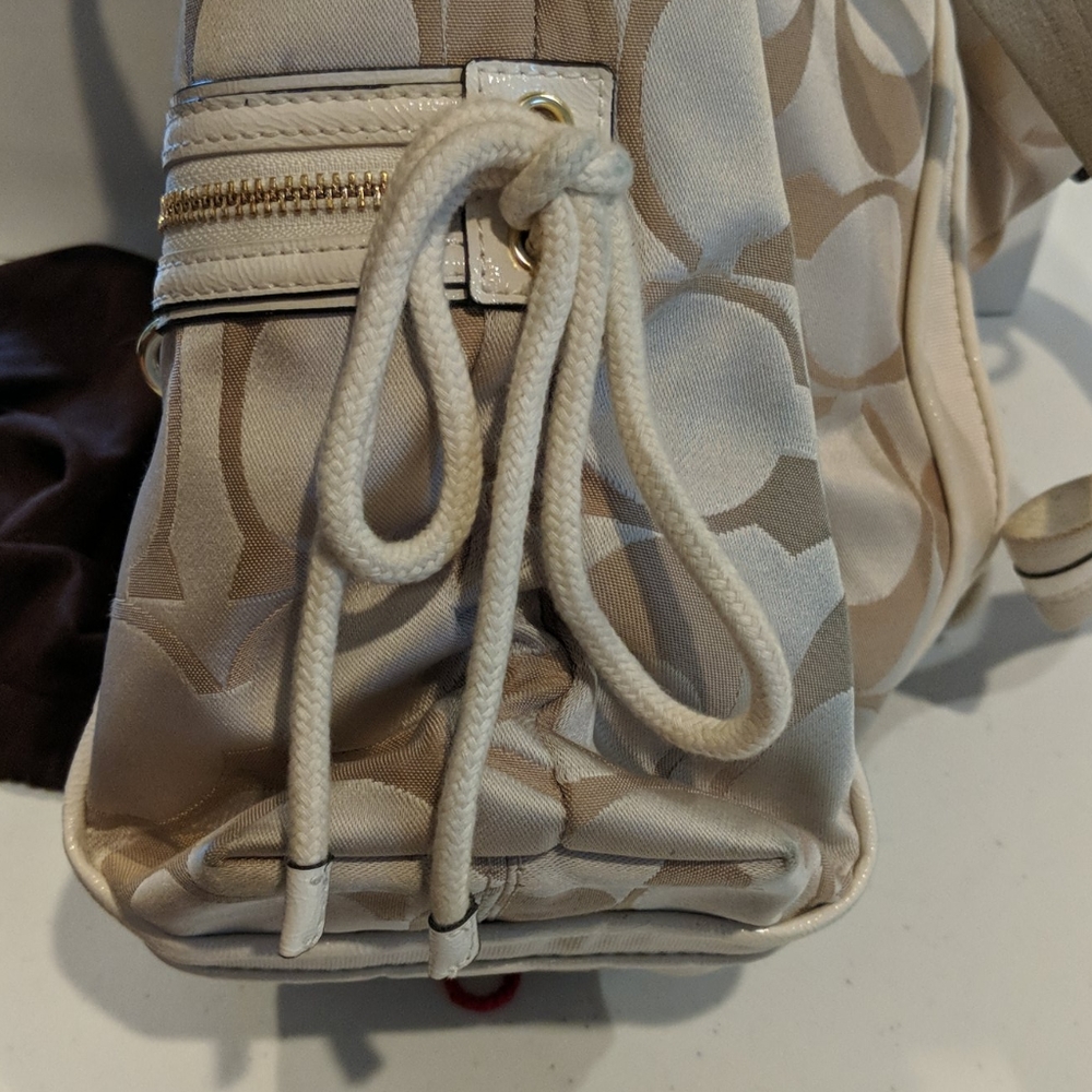 Coach Tote - Picture 2 of 5